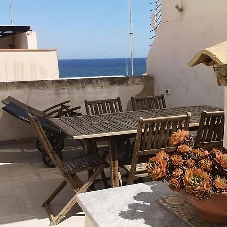 Sea-View Terrace & Bikes Moon Ortigia Holiday Home 시라쿠사 외부 사진